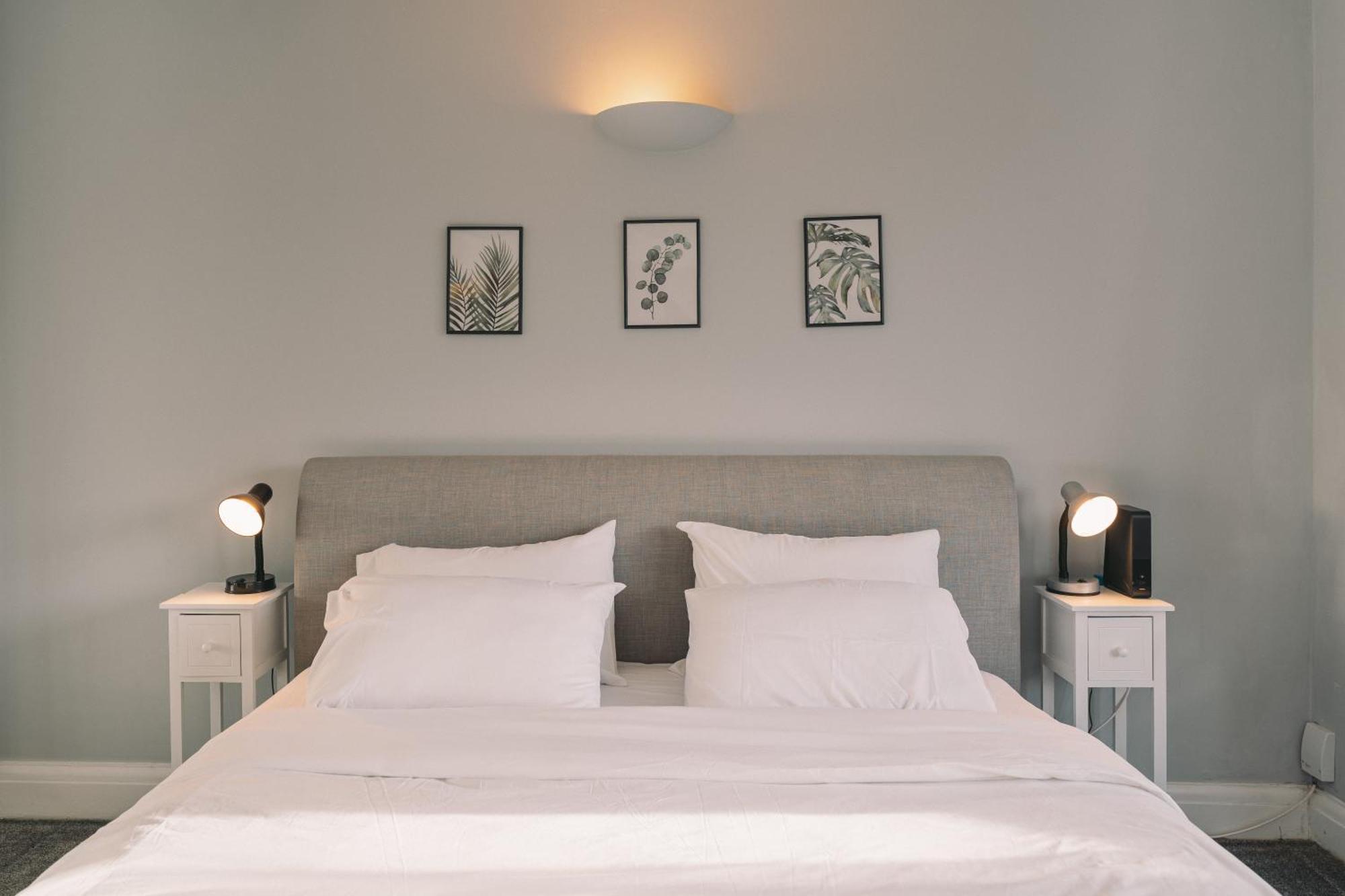 Modern Flat By The Underground. Apartment London Bagian luar foto