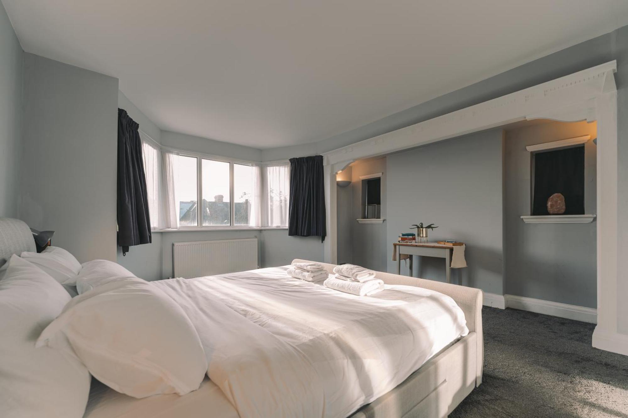 Modern Flat By The Underground. Apartment London Bagian luar foto